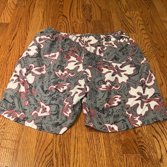 OP Sport Men’s Grey and Red Swim Trunks Size XL - Picture 2 of 3